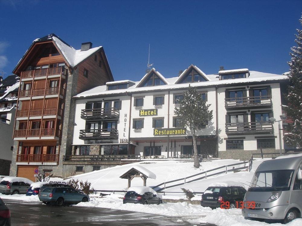 Hotel Tirol Formigal Eksteriør billede