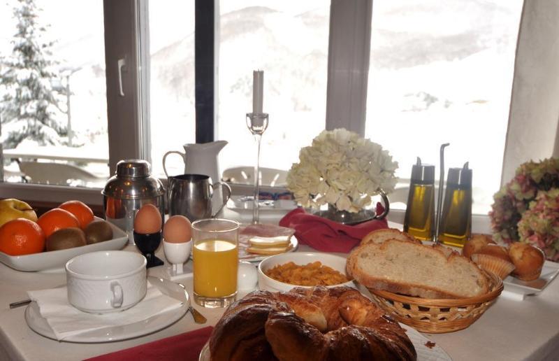 Hotel Tirol Formigal Eksteriør billede