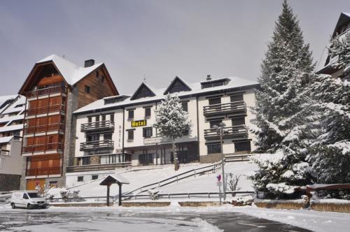 Hotel Tirol Formigal Eksteriør billede